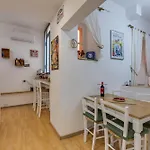 Gladiator's House